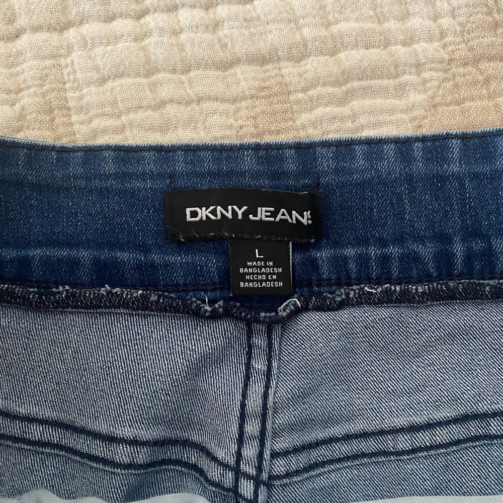 Bermuda jean shorts